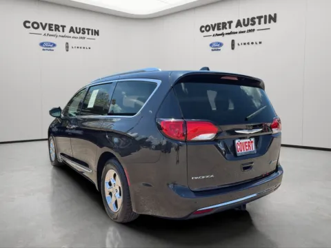 Another view of 2018 Chrysler Pacifica Hybrid Limited for sale in Austin, TX at Covert Ford Lincoln