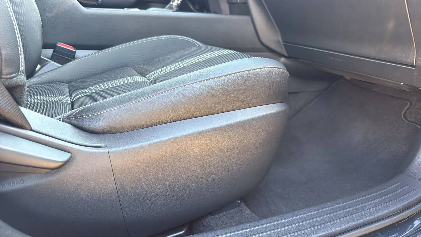 Mazda CX-50 photo 24