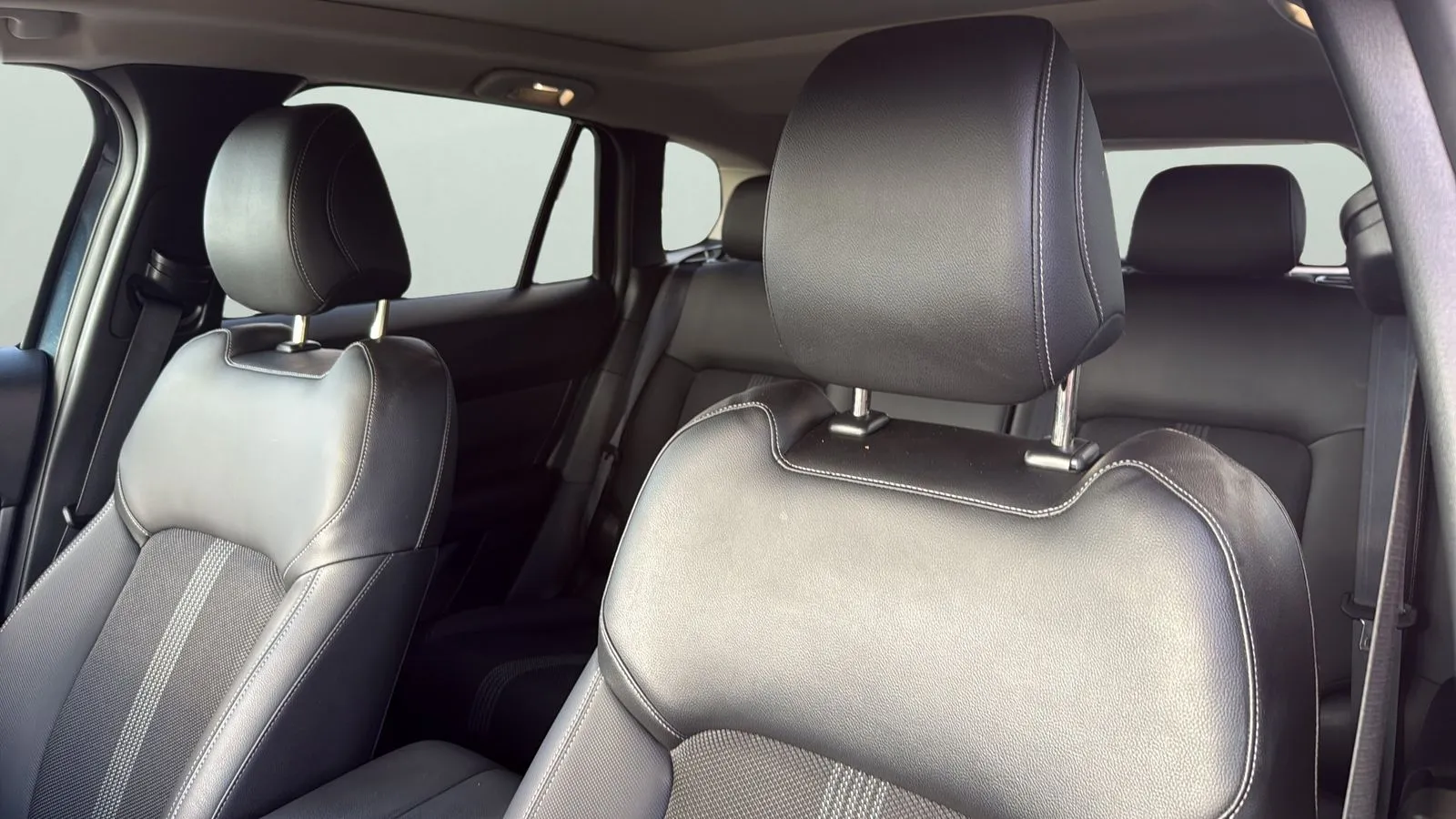 Mazda CX-50 photo 9