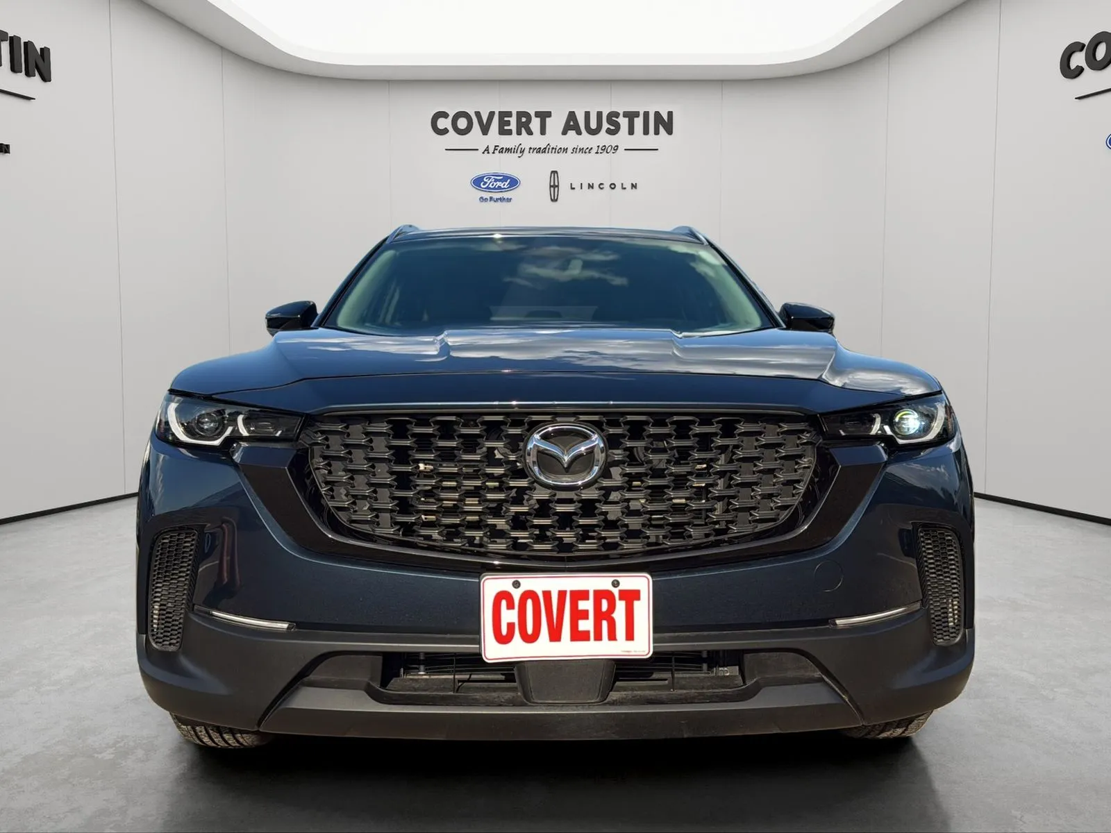 Mazda CX-50 photo 8