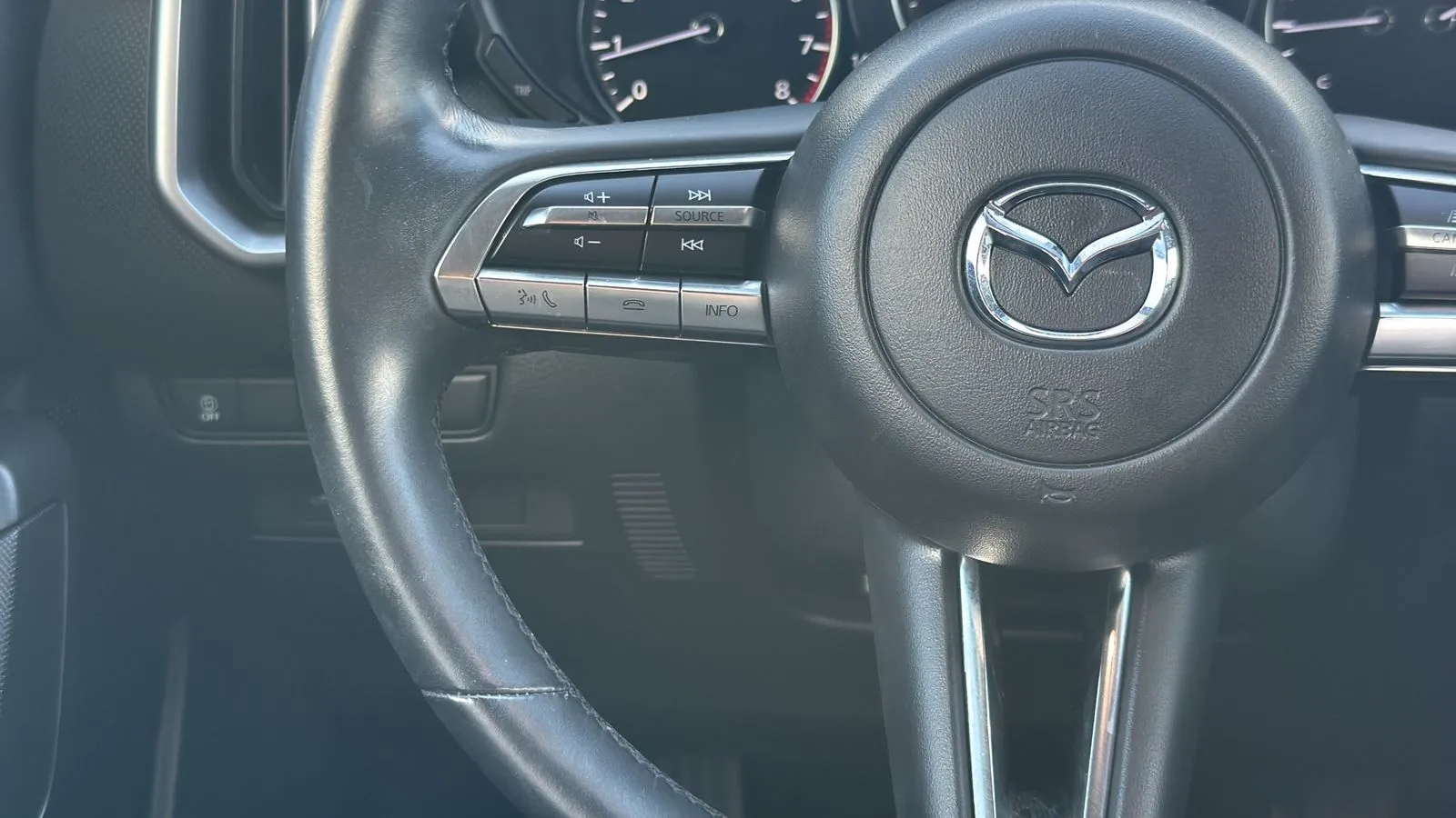 Mazda CX-50 photo 16