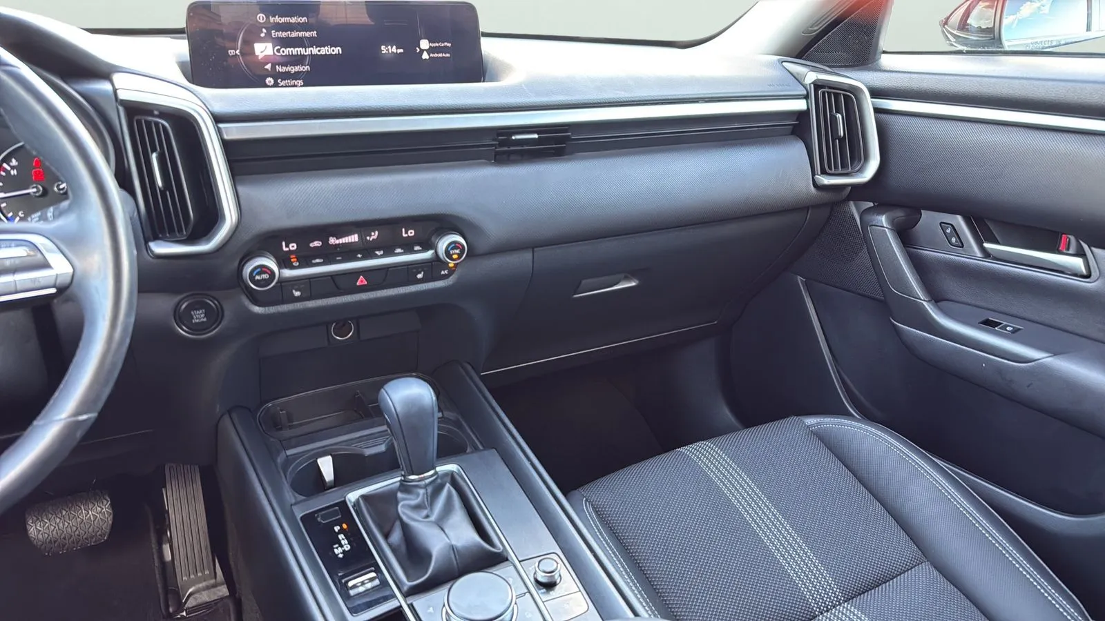 Mazda CX-50 photo 19