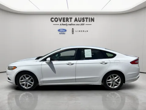 Photos of 2013 Ford Fusion SE for sale in Austin, TX at Covert Ford Lincoln