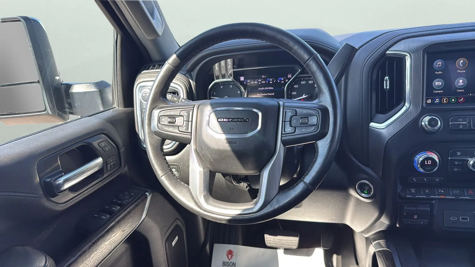 GMC Sierra photo 12