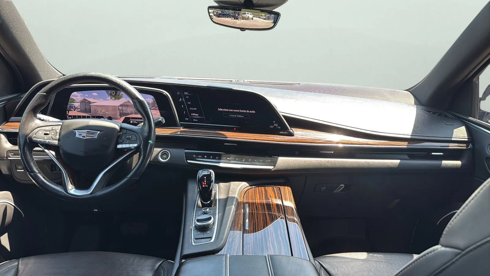 Cadillac Escalade photo 21