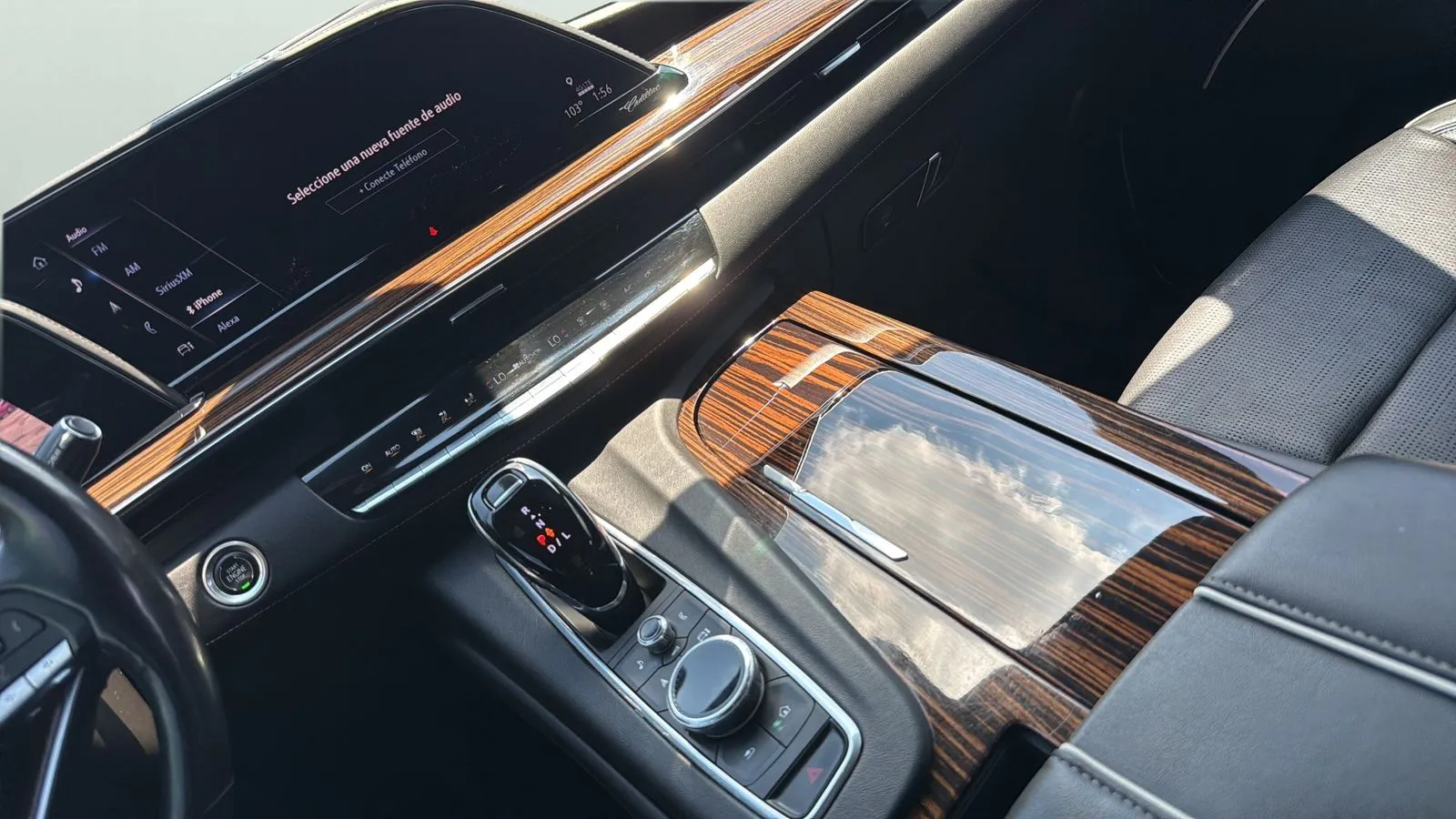 Cadillac Escalade photo 20