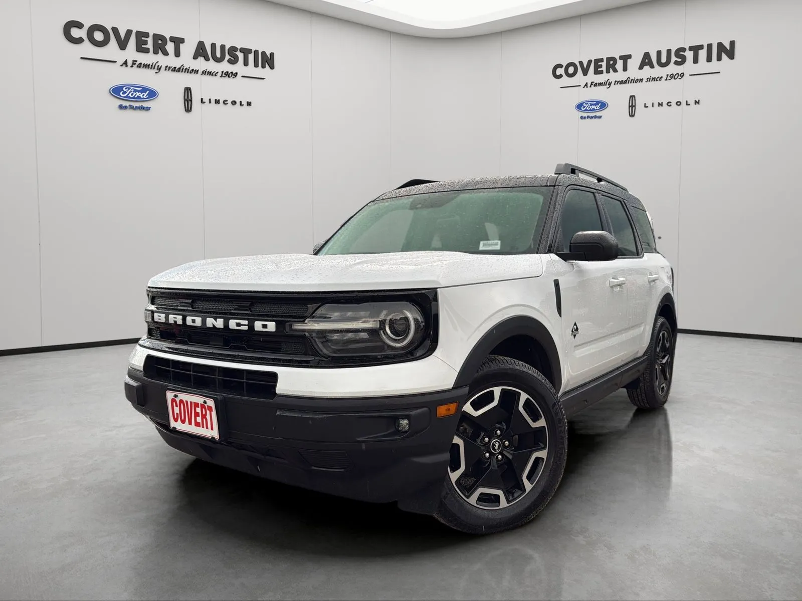 White 2022 Ford Bronco Sport Outer Banks for sale in Austin, TX