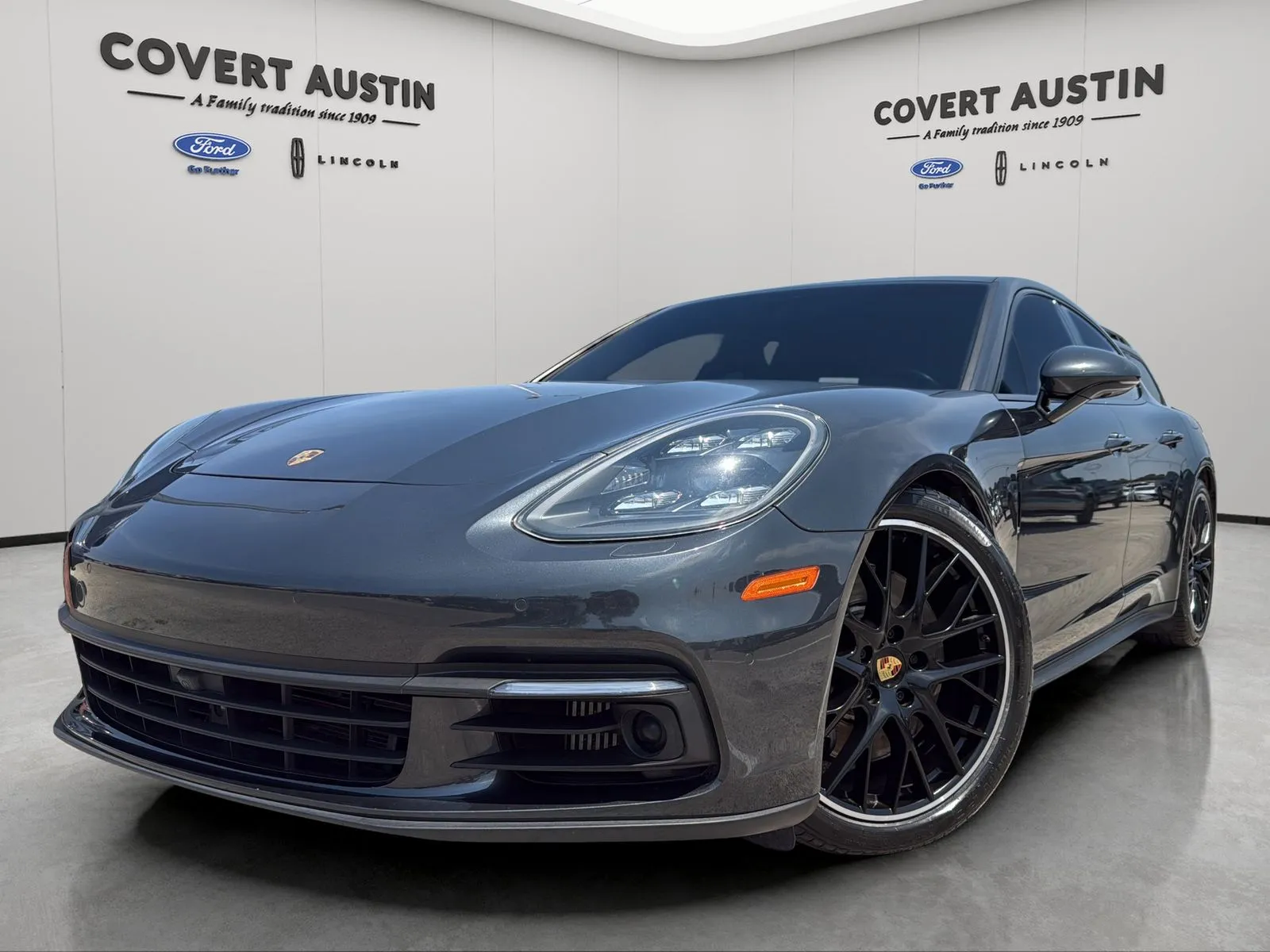 White 2019 Porsche Panamera E-Hybrid 4 for sale in Austin, TX