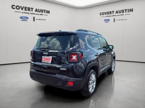 More photos of 2018 Jeep Renegade Latitude at Covert Ford Lincoln, TX