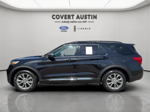 Photos of 2023 Ford Explorer XLT for sale in Austin, TX at Covert Ford Lincoln