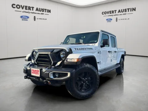 White 2023 Jeep Gladiator Texas Trail for sale in Austin, TX