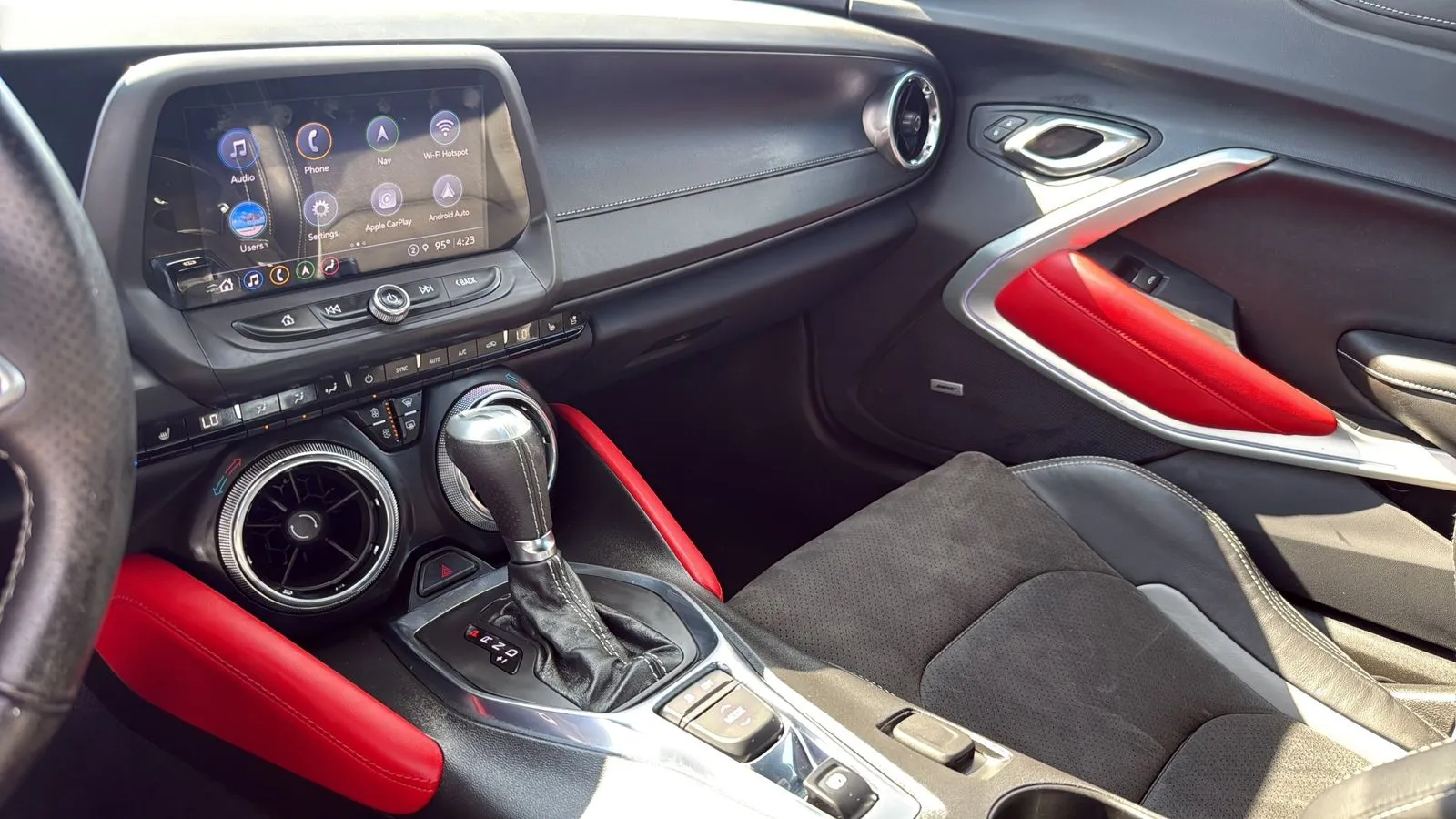 Chevrolet Camaro photo 18