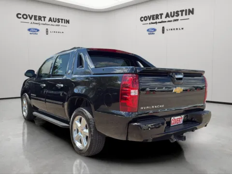 Another view of 2013 Chevrolet Avalanche 1500 LT for sale in Austin, TX at Covert Ford Lincoln