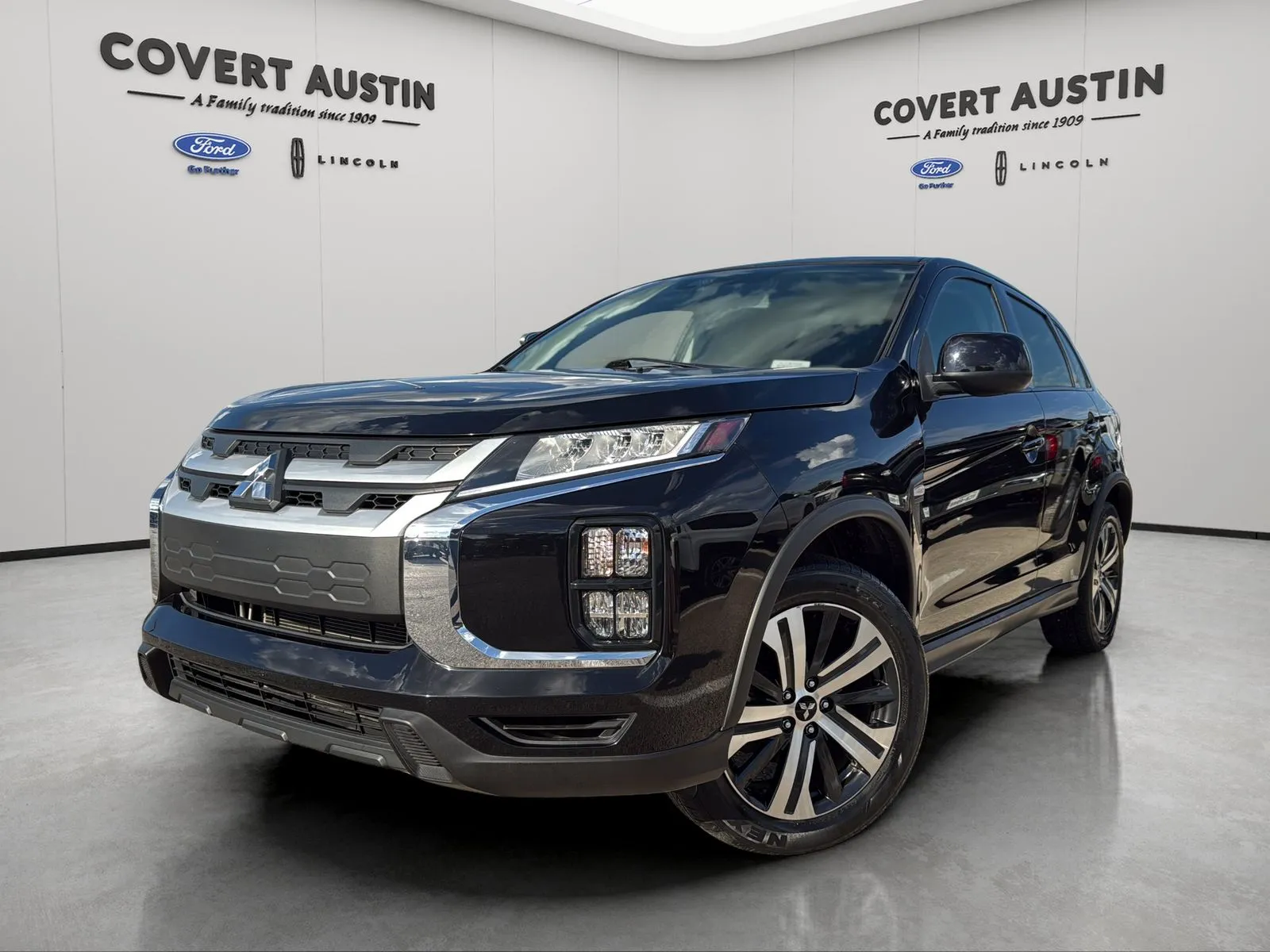 Black 2023 Mitsubishi Outlander Sport 2.0 SE for sale in Austin, TX