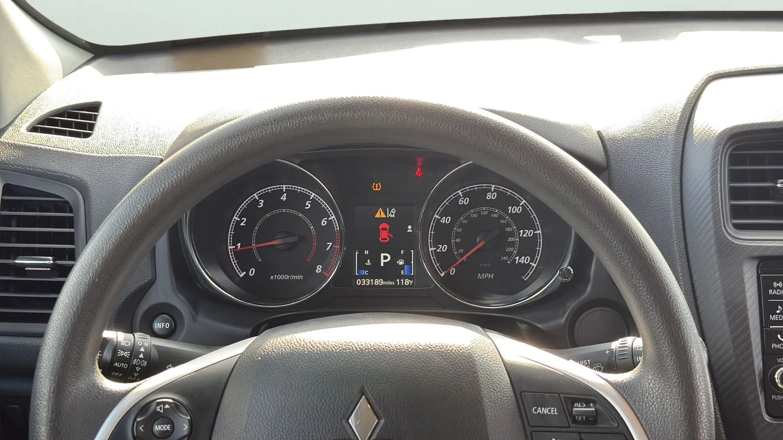 Mitsubishi Outlander Sport photo 13