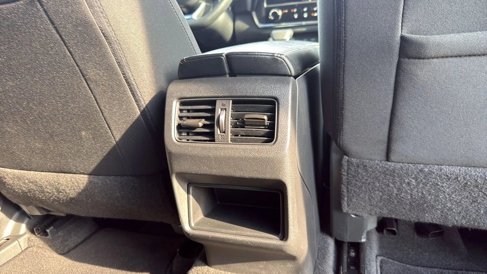 Nissan Rogue photo 27
