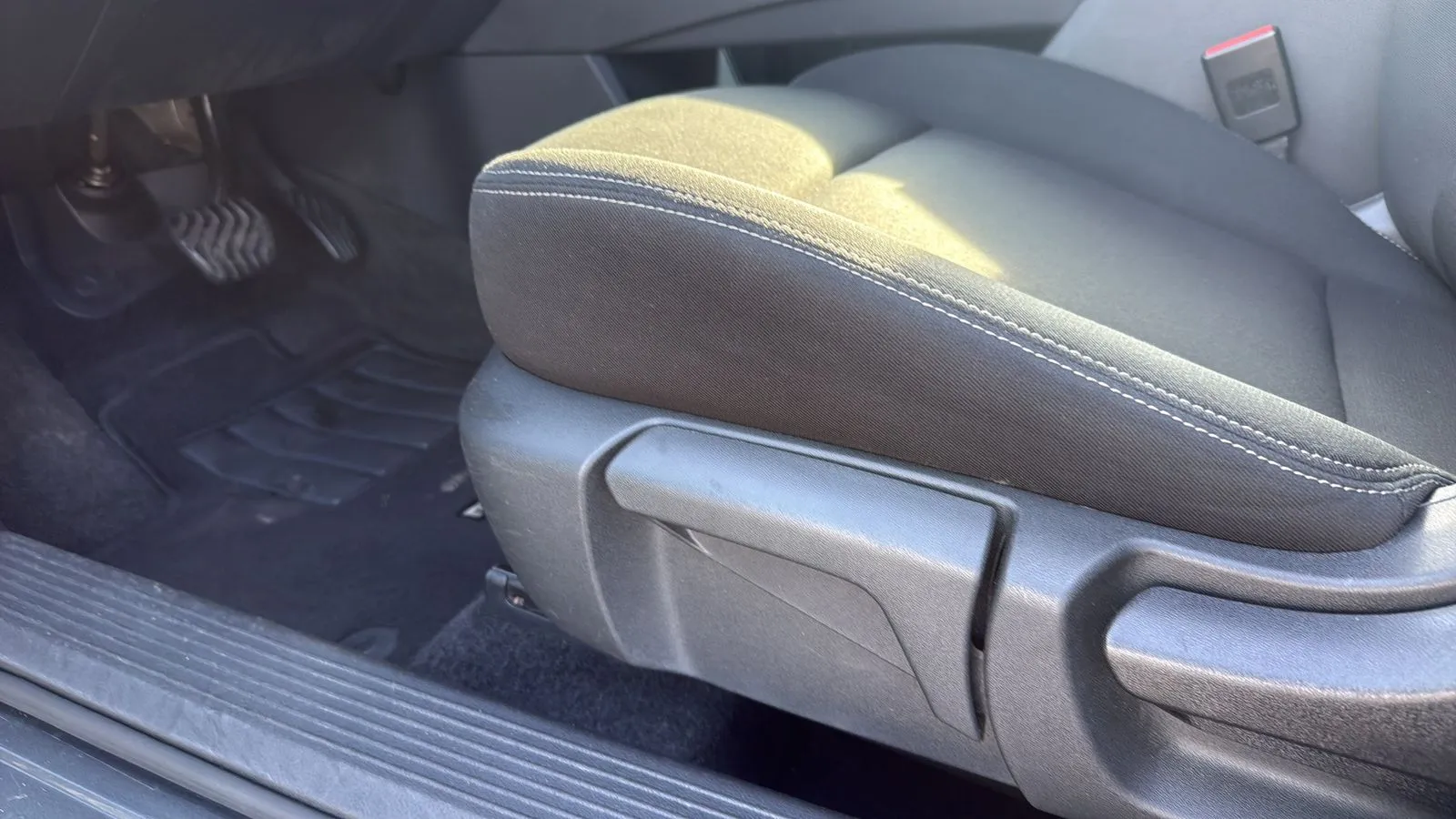Nissan Rogue photo 10