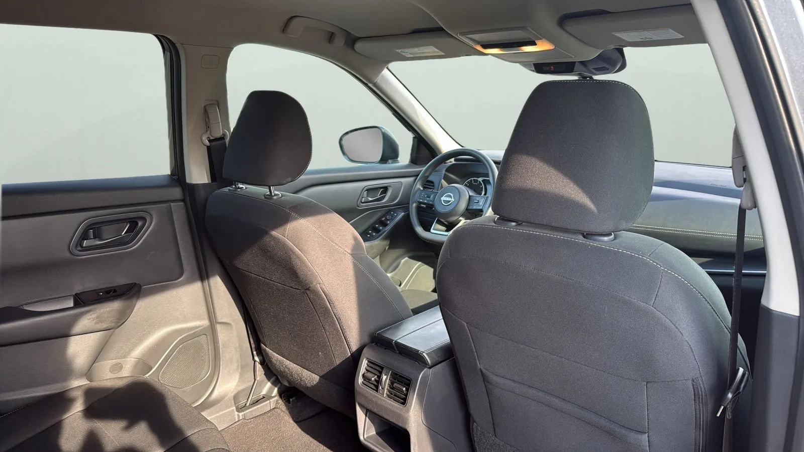 Nissan Rogue photo 28