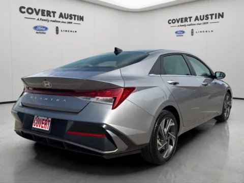 More photos of 2025 Hyundai Elantra SEL Convenience at Covert Ford Lincoln, TX