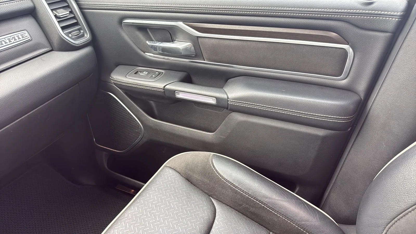 Ram 1500 photo 23