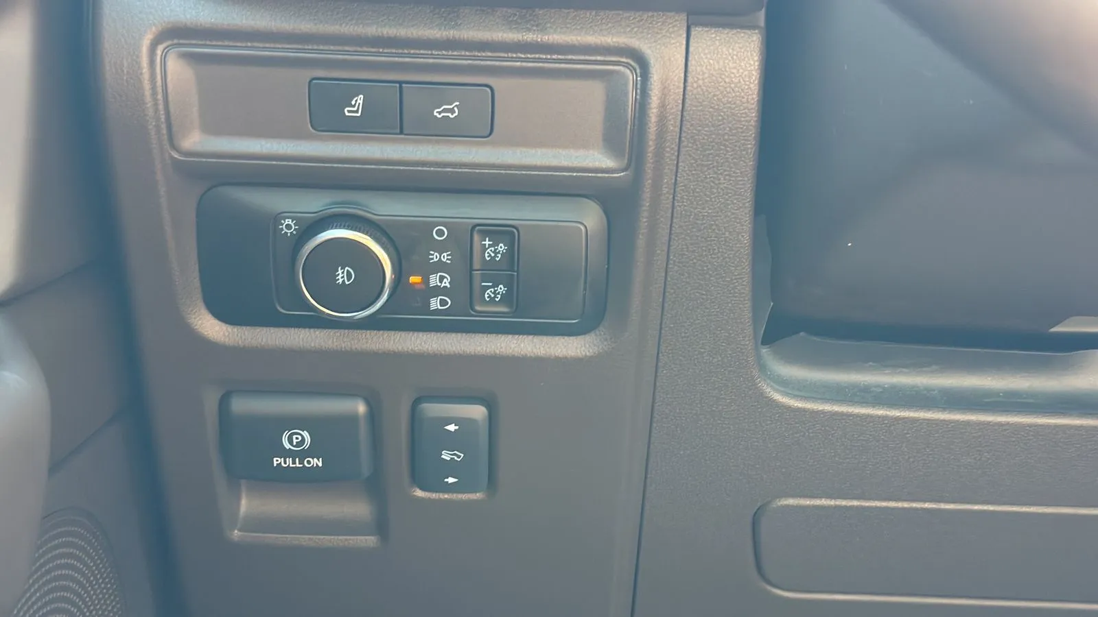 Ford Expedition photo 17