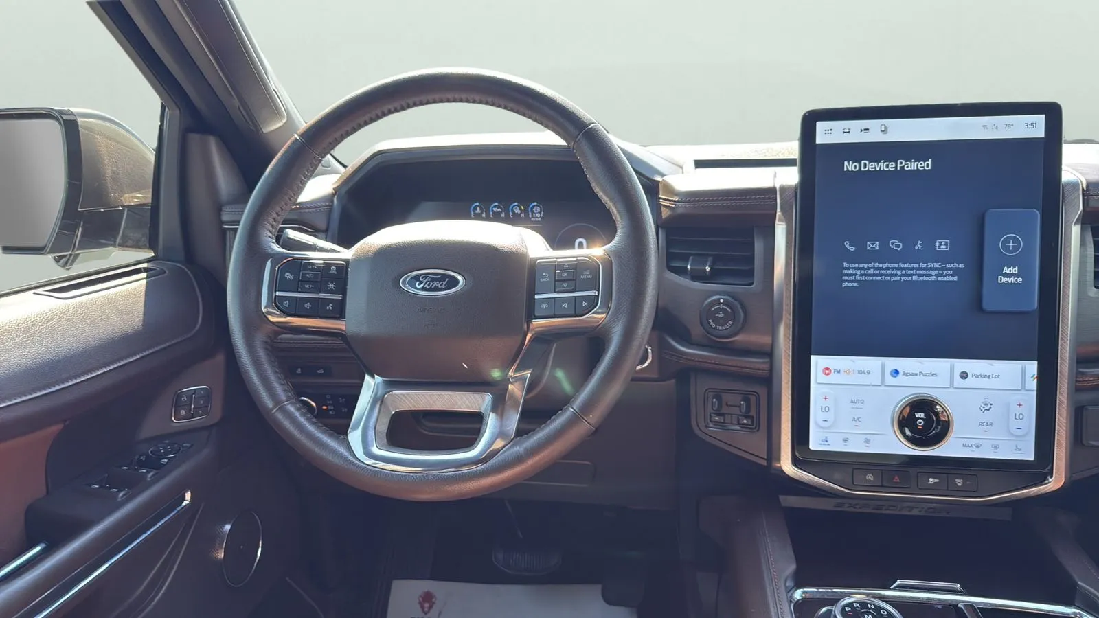 Ford Expedition photo 12
