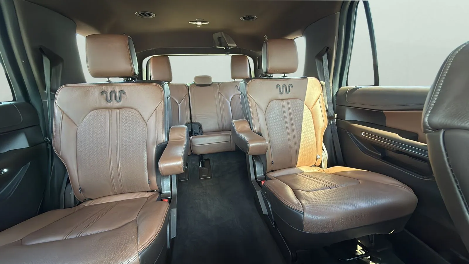 Ford Expedition photo 25