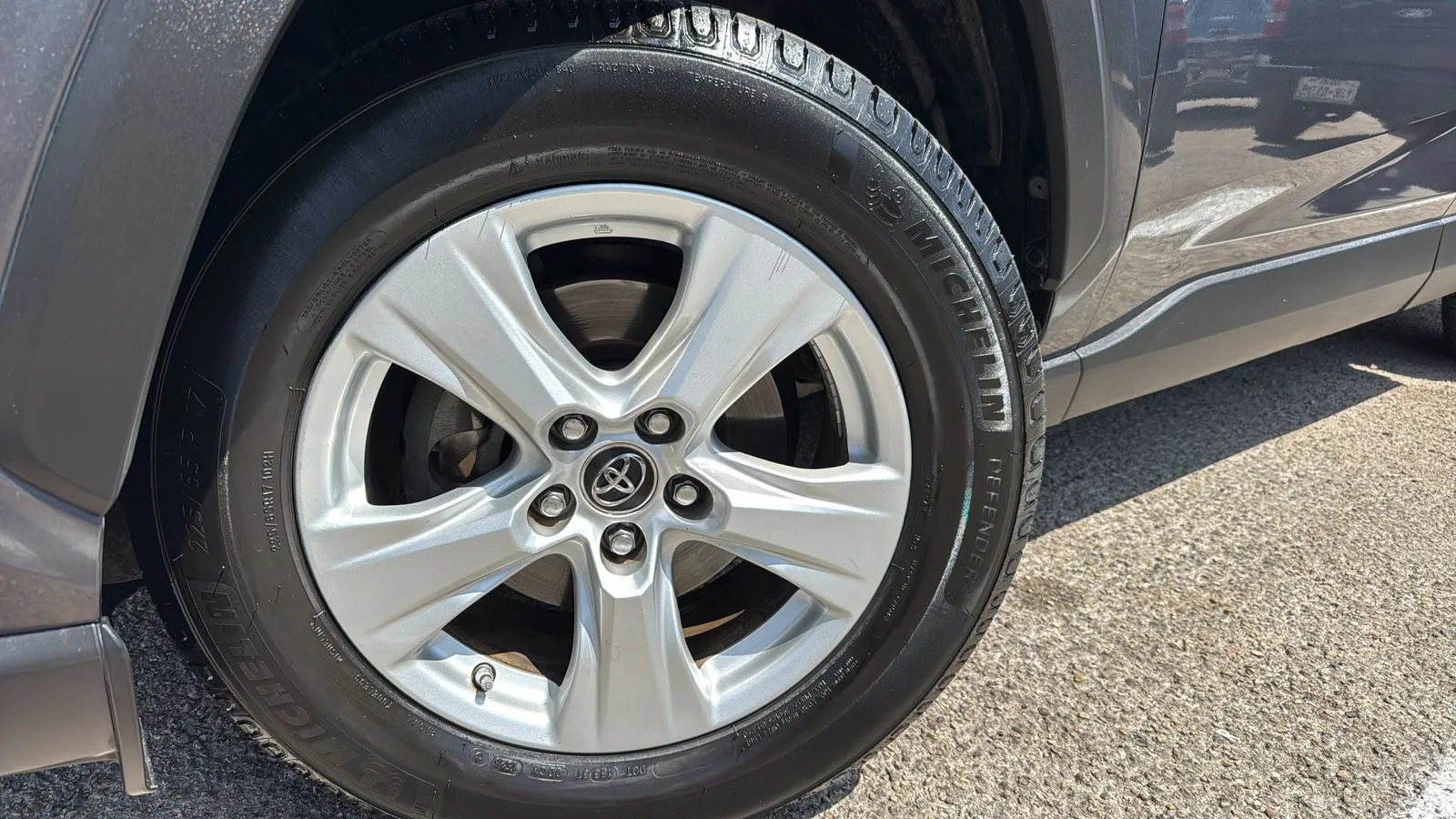 Toyota RAV4 photo 29