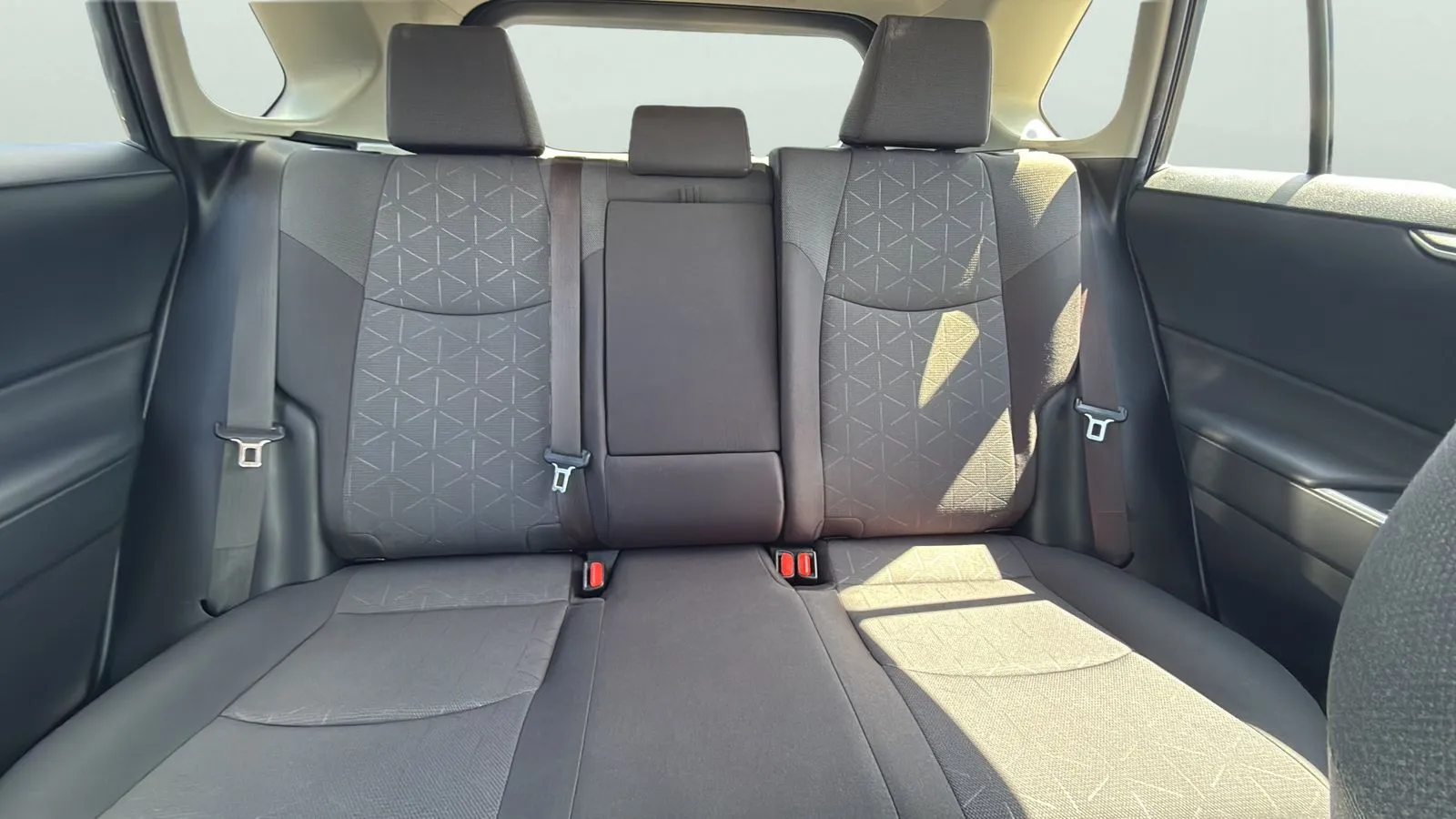 Toyota RAV4 photo 25