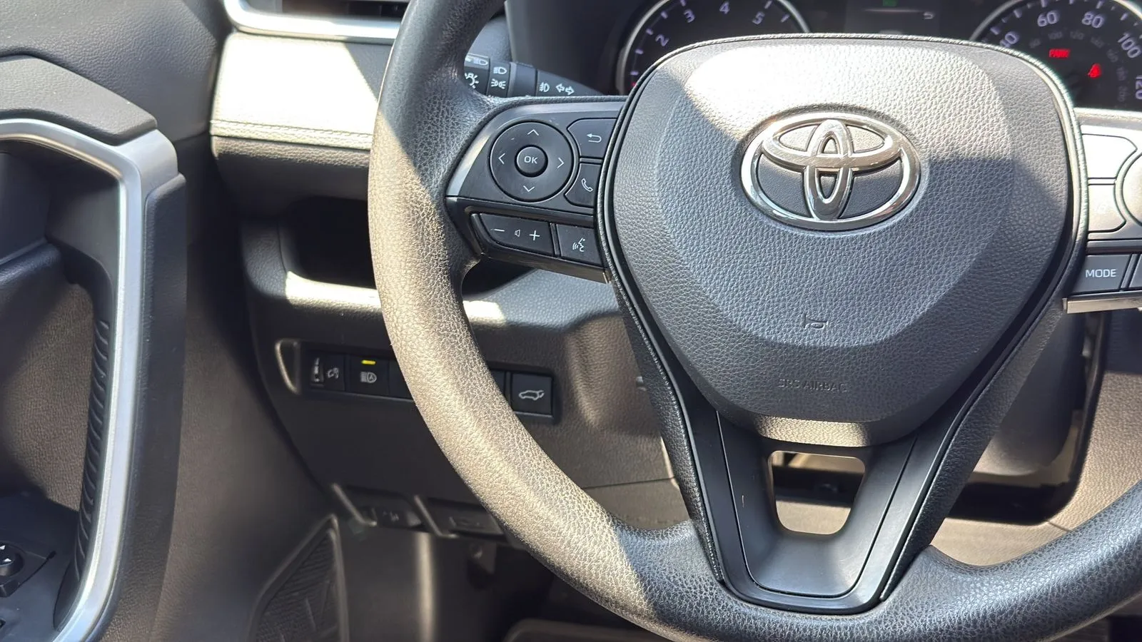 Toyota RAV4 photo 16