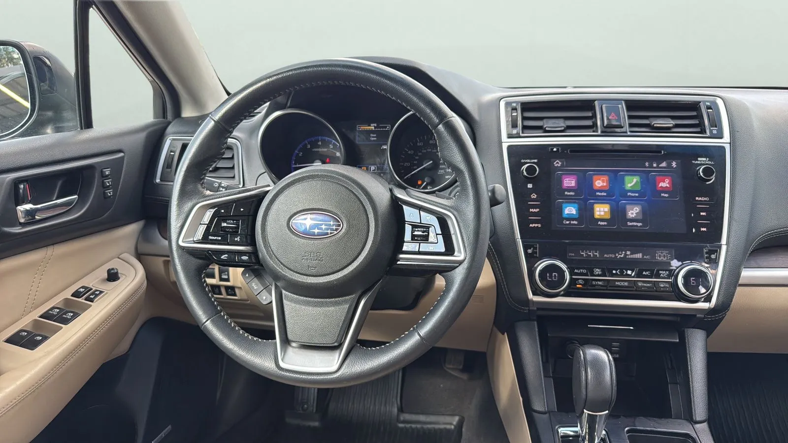 Subaru Outback photo 12
