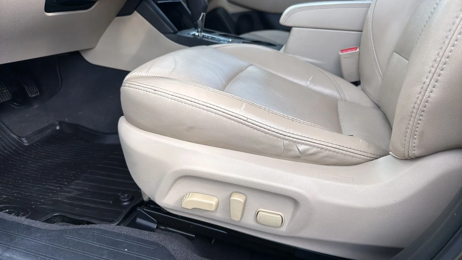 Subaru Outback photo 10