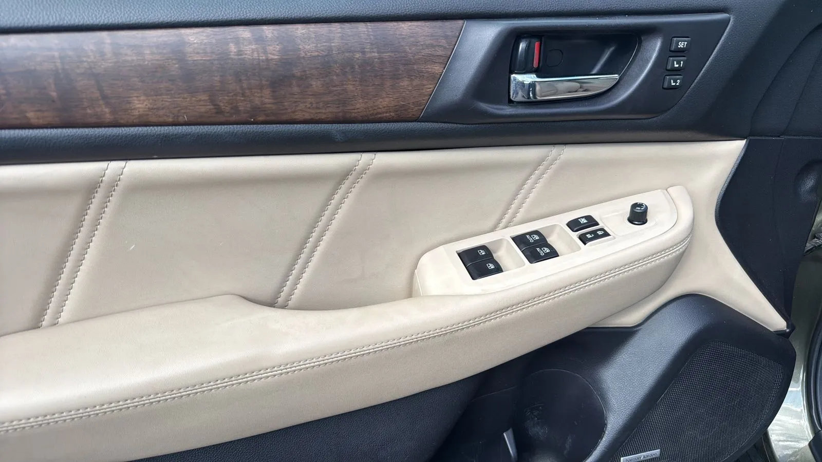 Subaru Outback photo 11