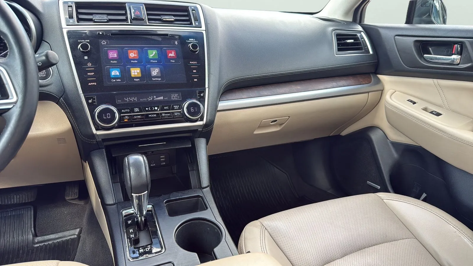 Subaru Outback photo 19