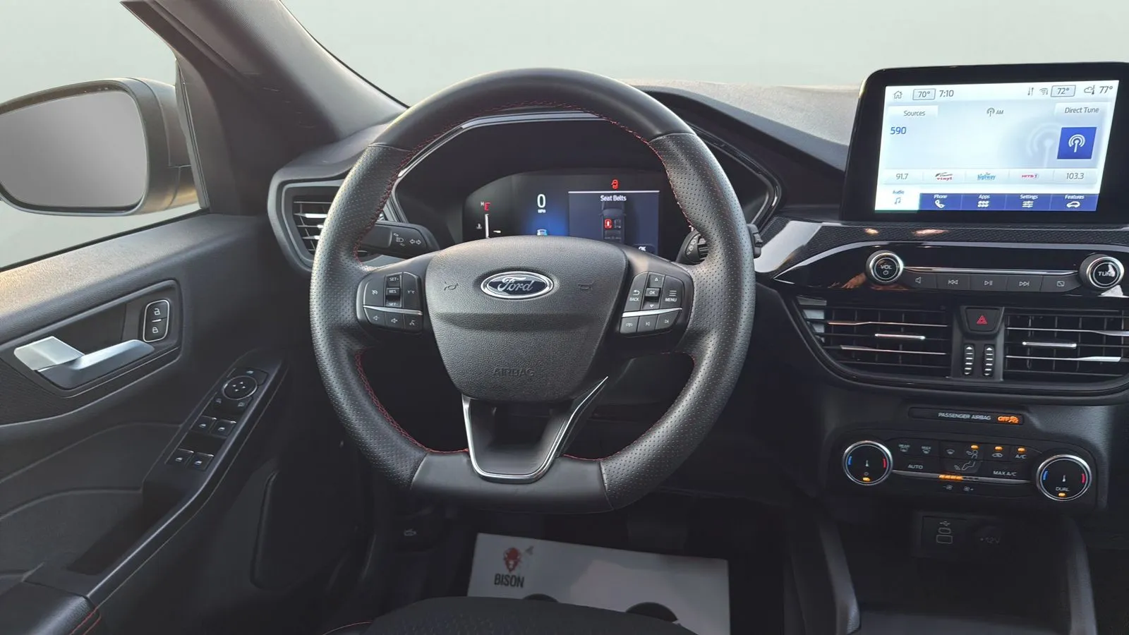 Ford Escape photo 12