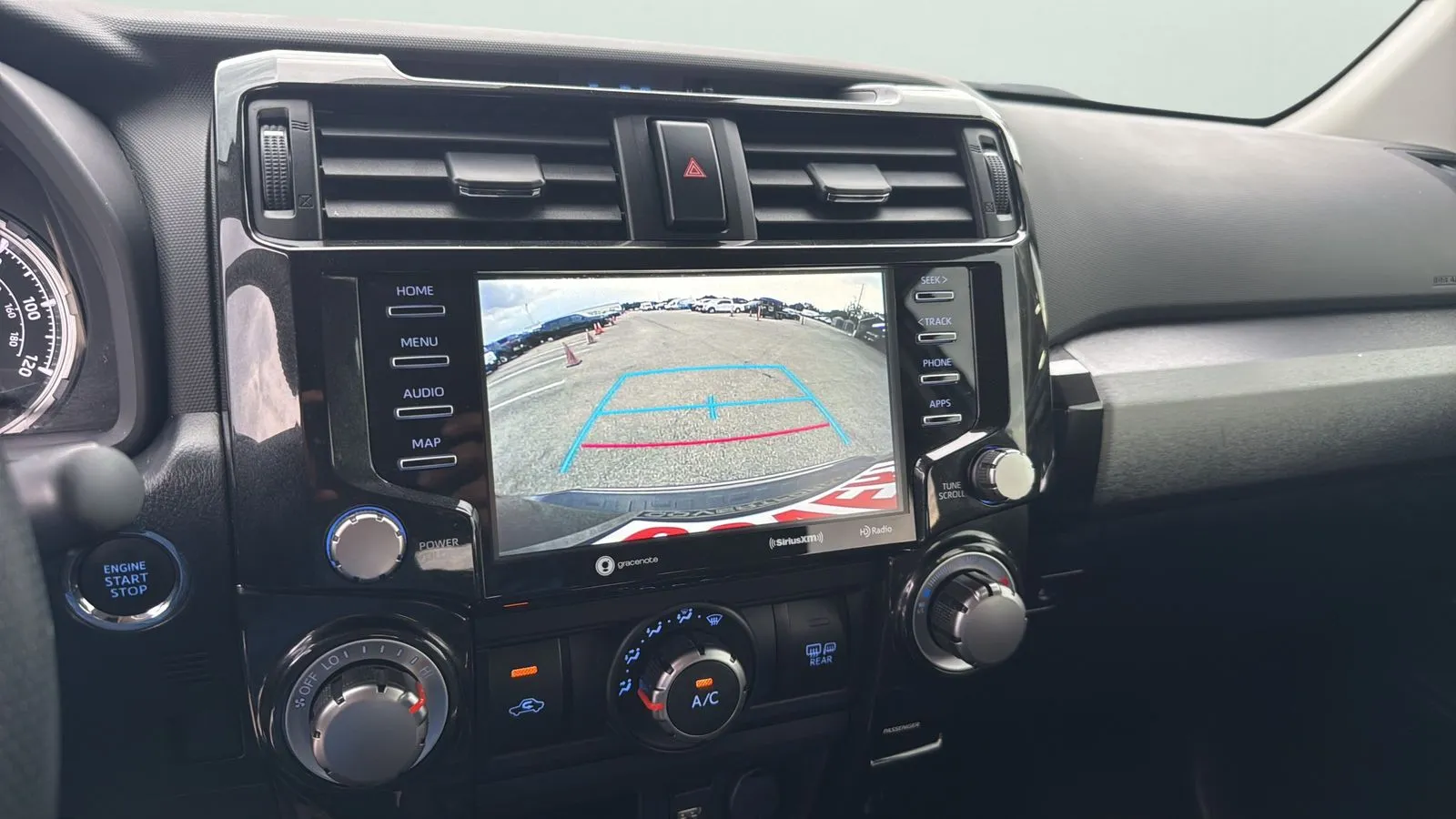 Toyota 4Runner photo 15