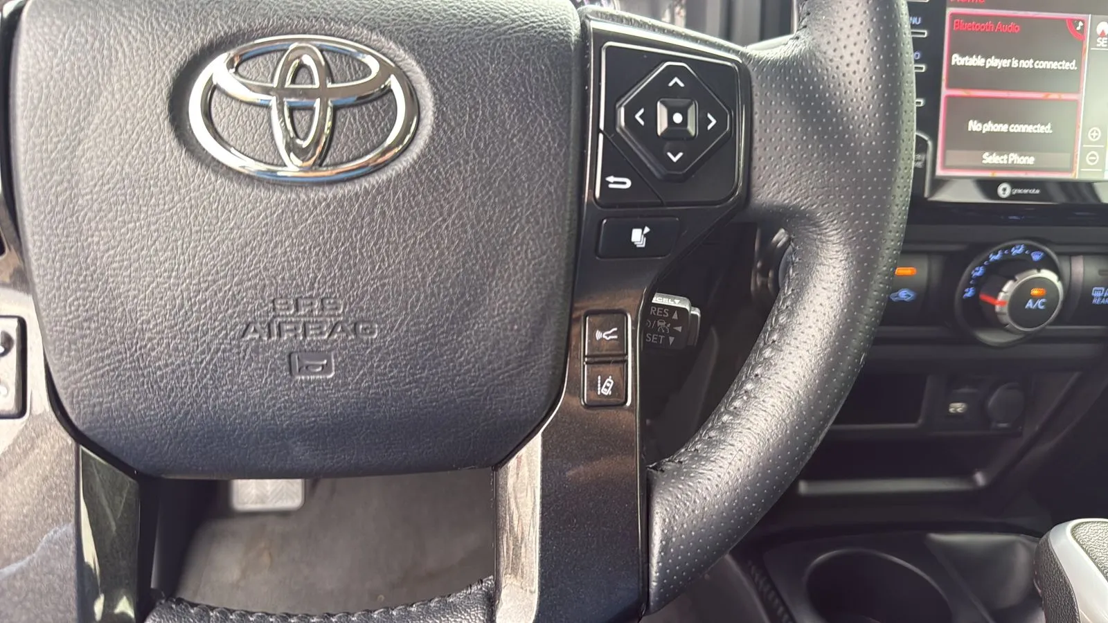 Toyota 4Runner photo 12