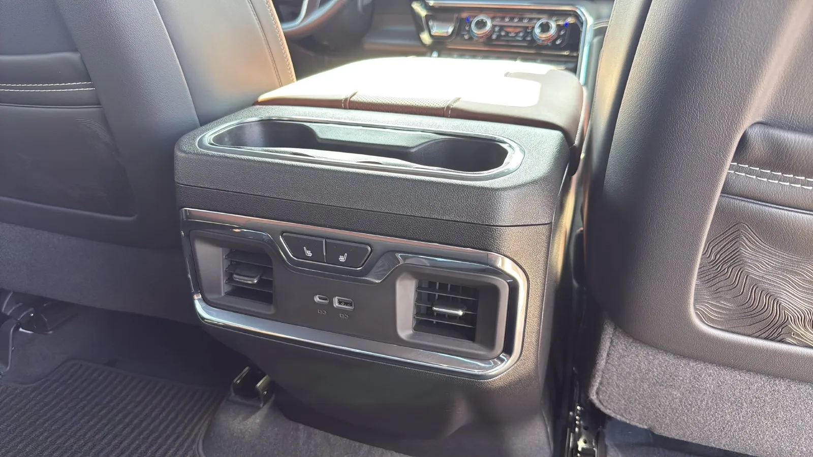GMC Sierra photo 27