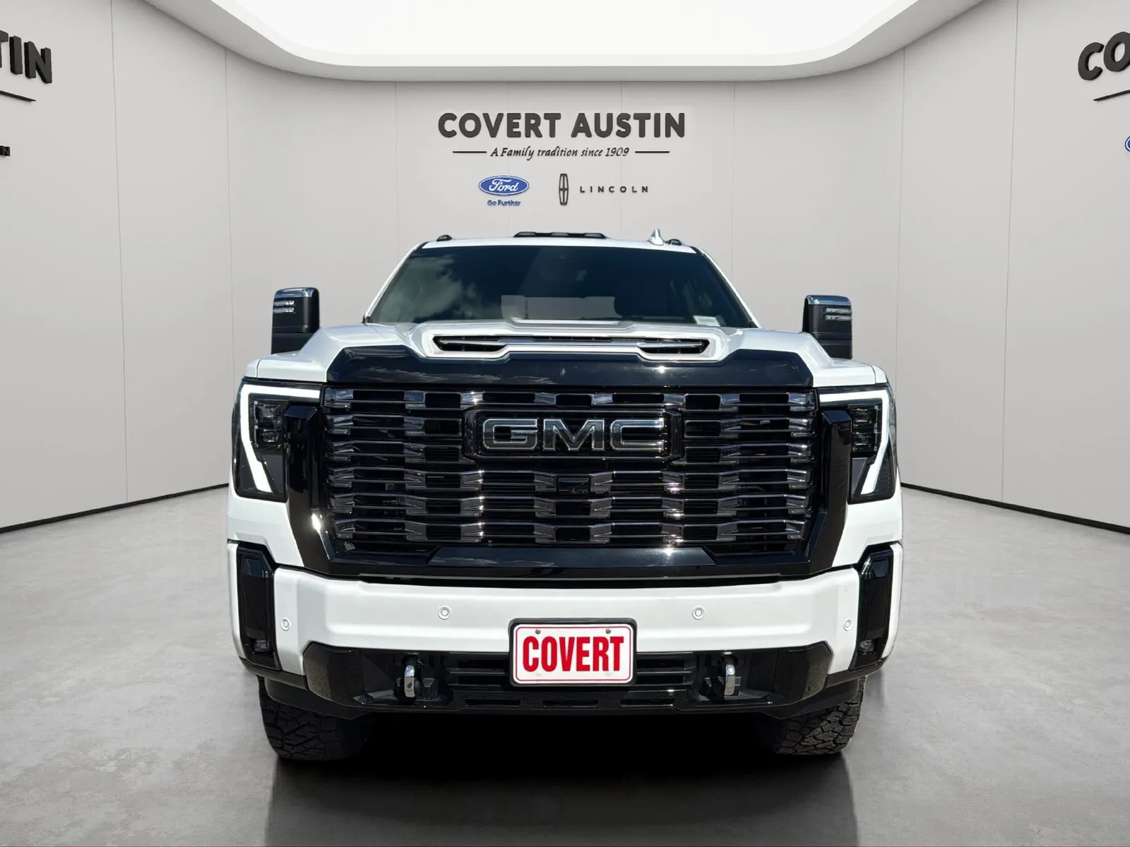 GMC Sierra photo 8