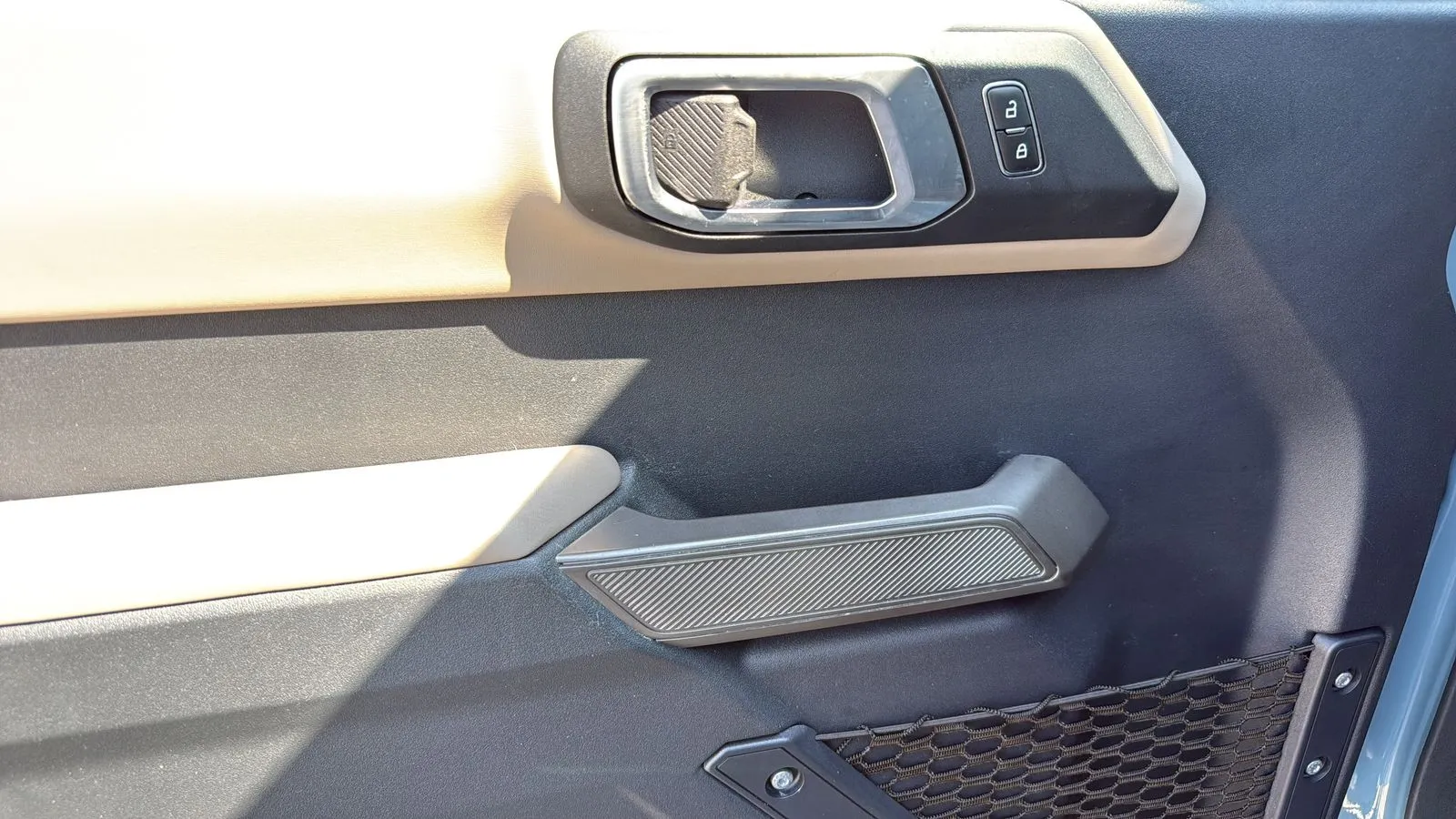Ford Bronco photo 11