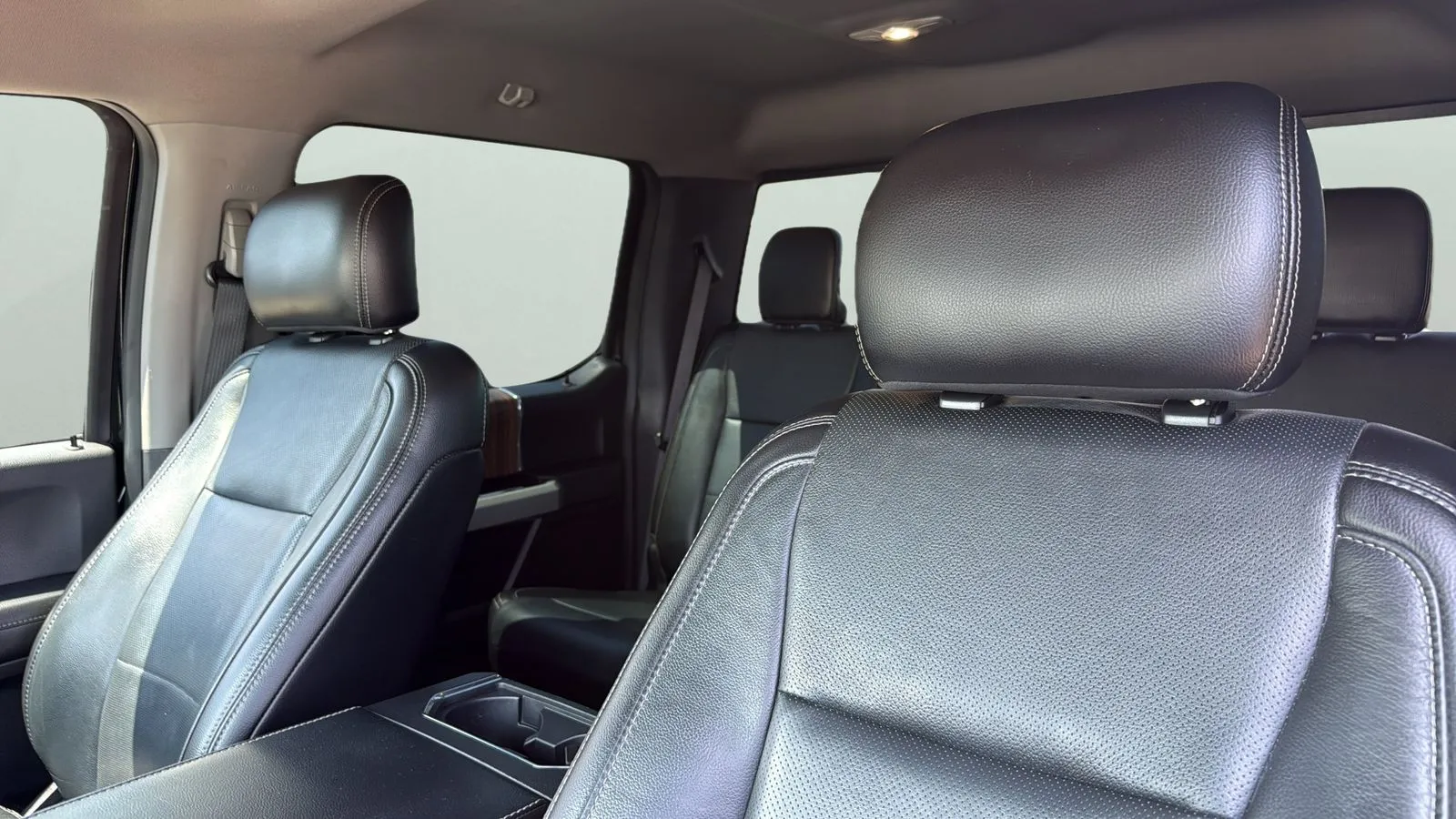 Ford F-150 photo 9