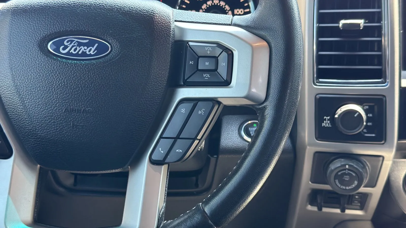Ford F-150 photo 15