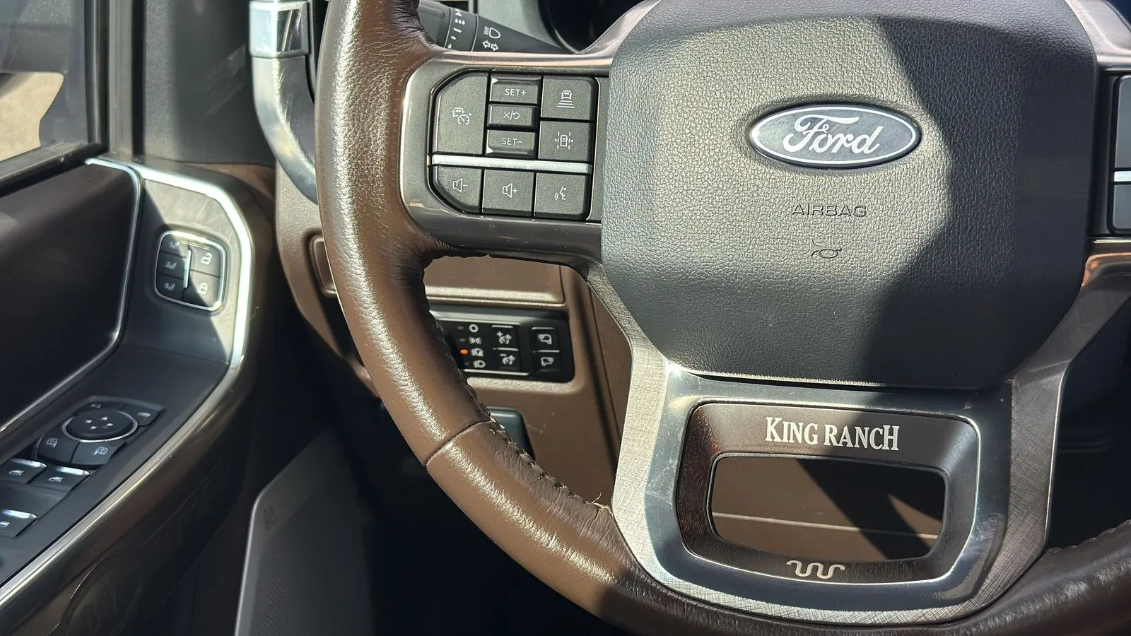 Ford F-150 photo 16