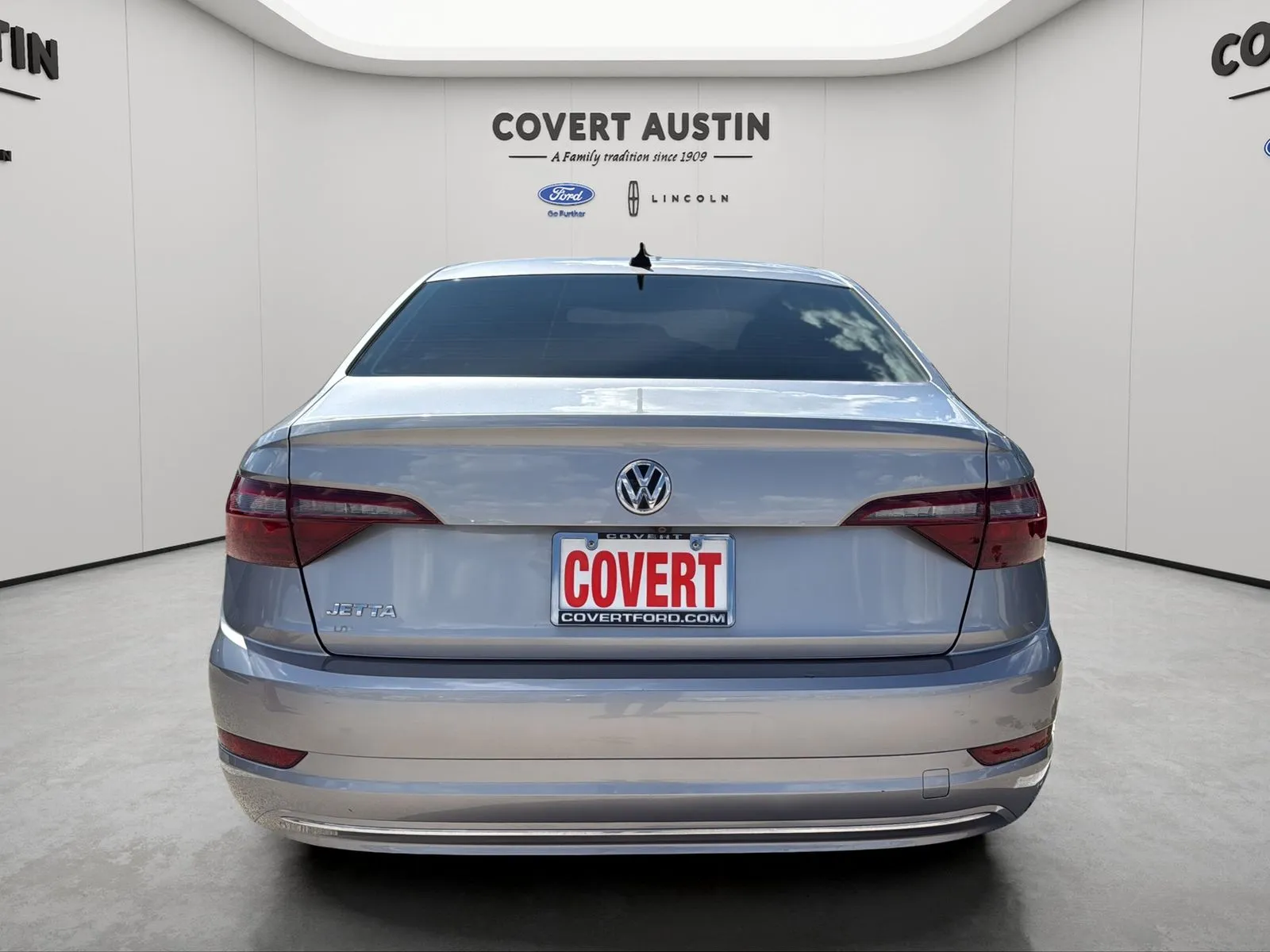 Volkswagen Jetta photo 4