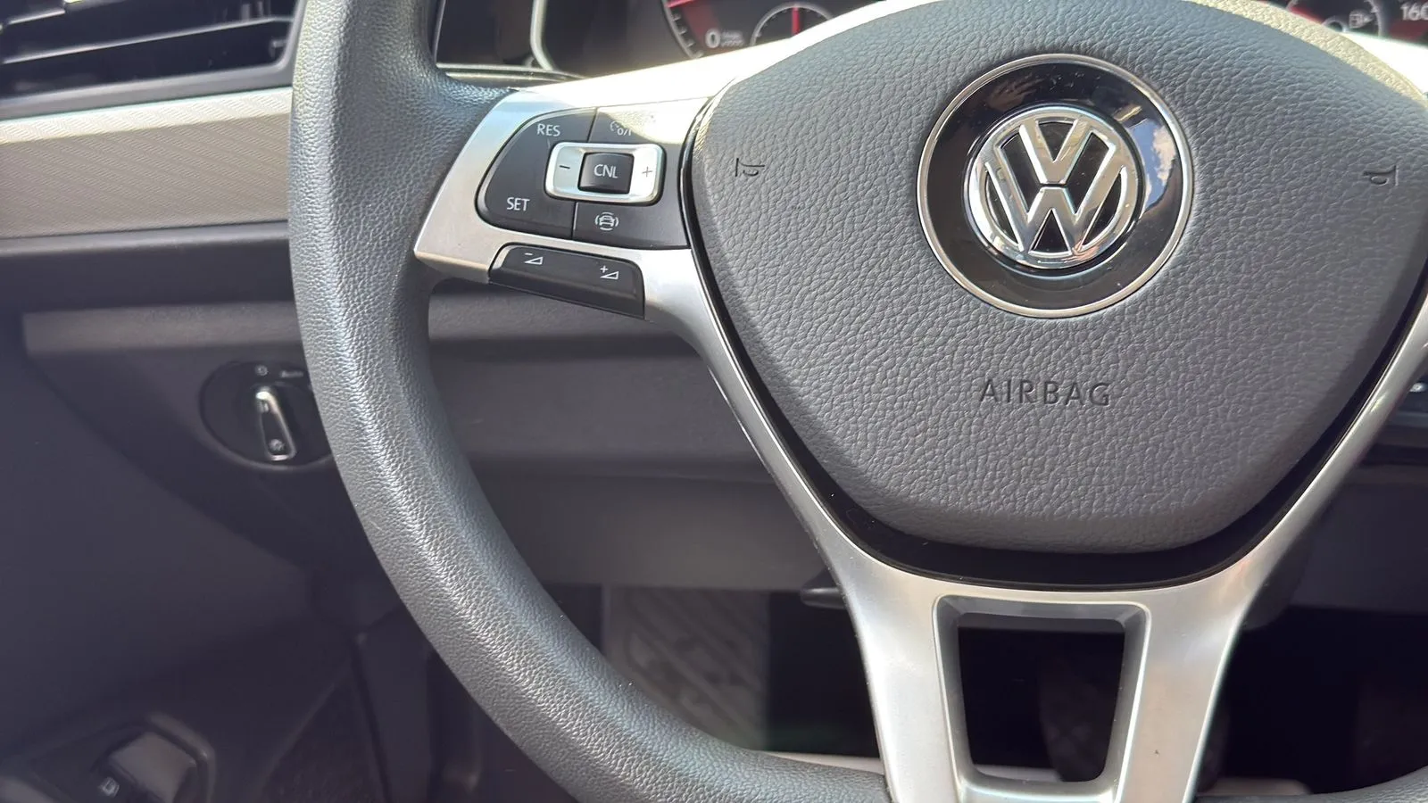 Volkswagen Jetta photo 16