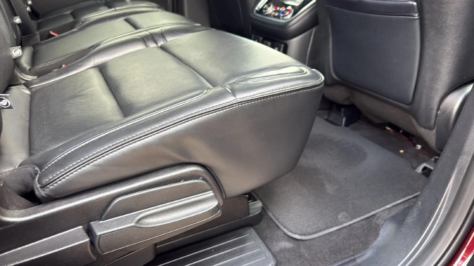 Lincoln Navigator photo 26