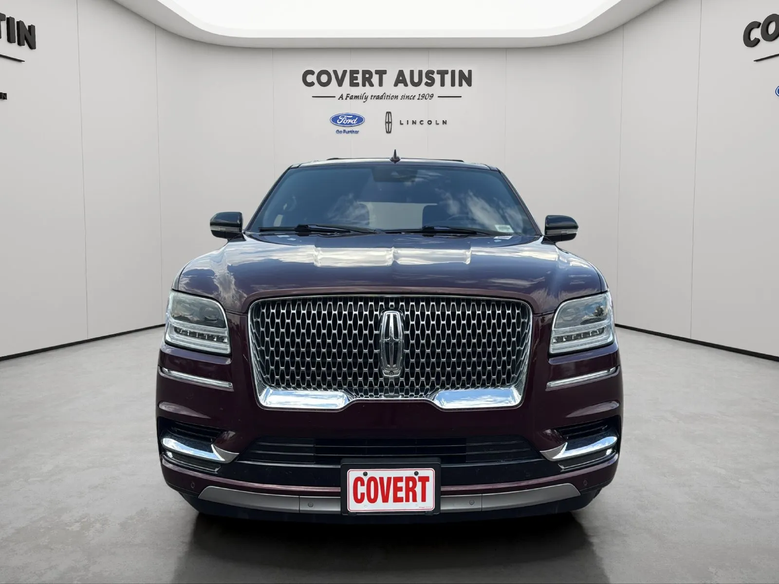 Lincoln Navigator photo 8