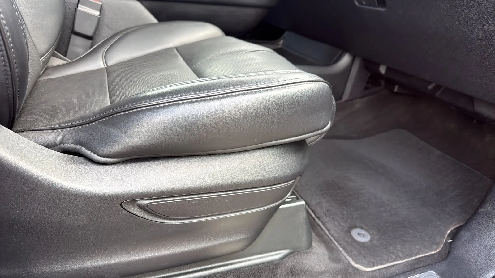 Lincoln Navigator photo 24