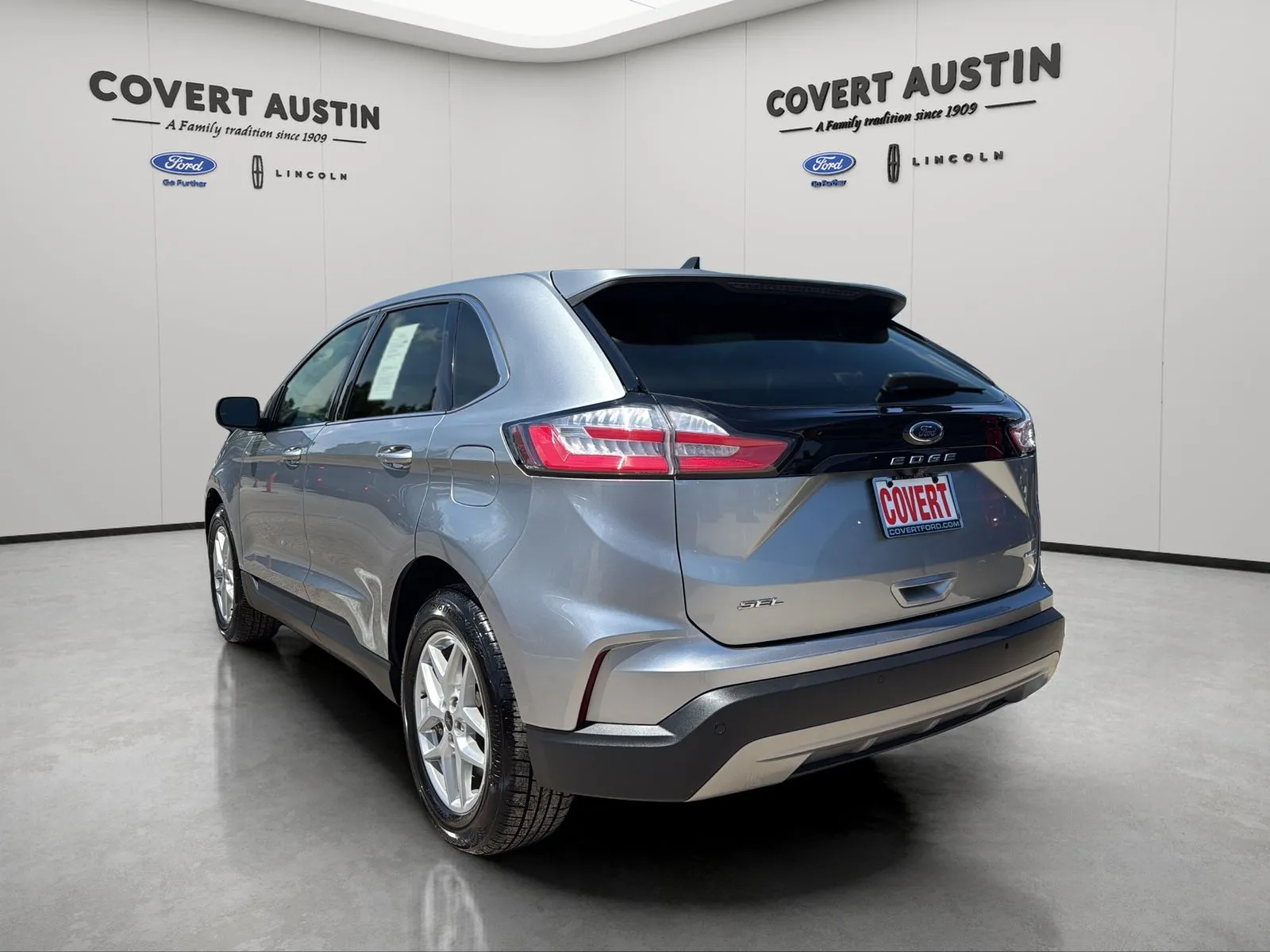 Ford Edge photo 3