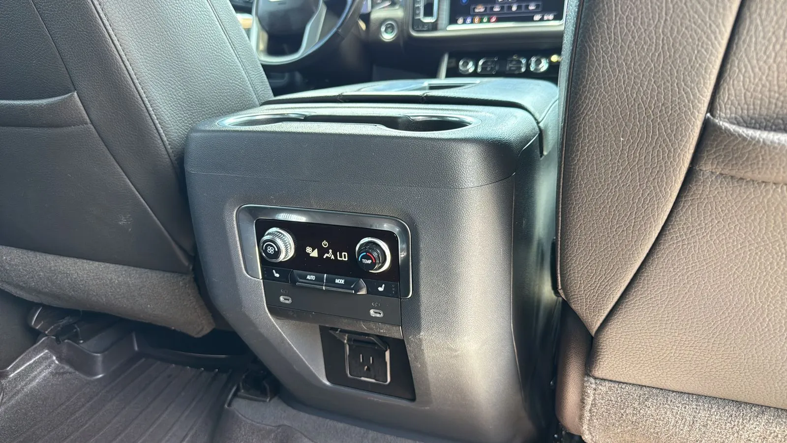 GMC Yukon photo 27